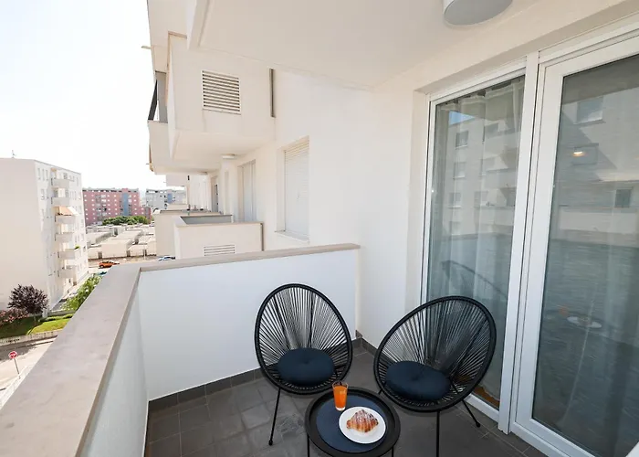 Lorenzo アパート *